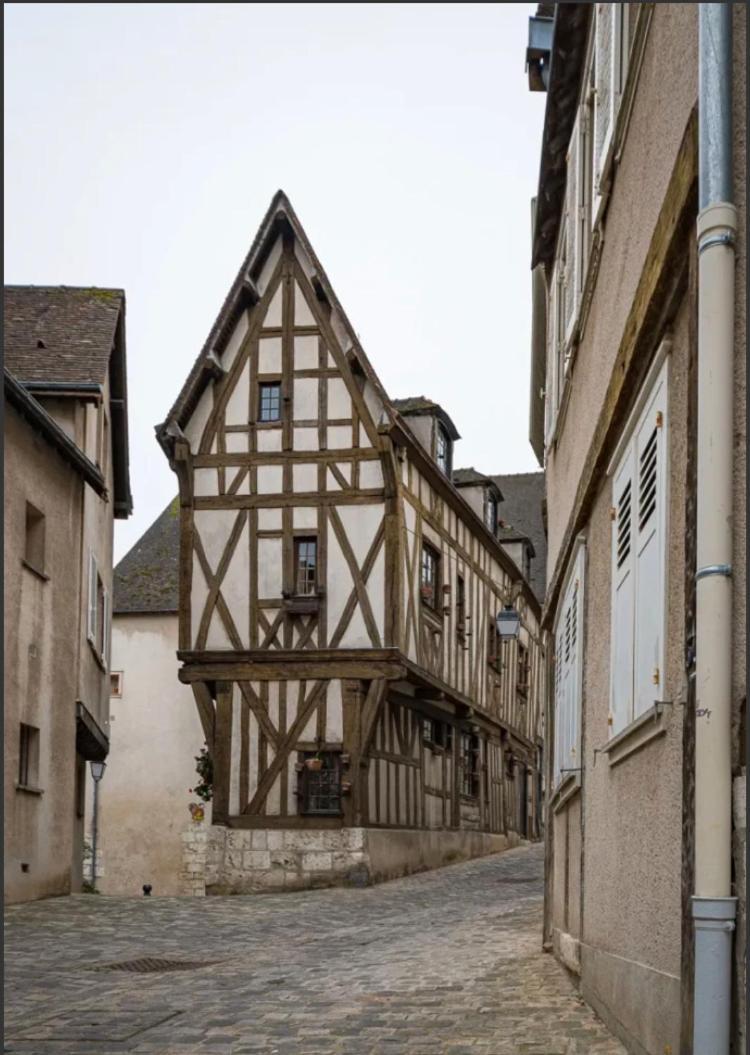 L Ecuyer Appartement Au Coeur Du Quartier Historique Chartres Exteriér fotografie